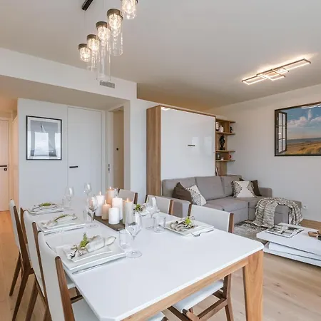 Appartement Modern 2 Bedroom In With Terrace