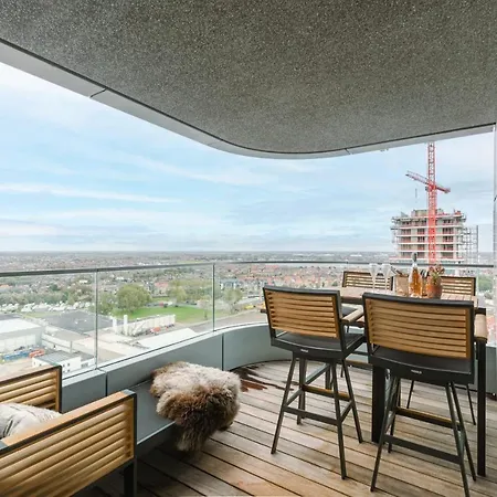 Modern 2 Bedroom In With Terrace *