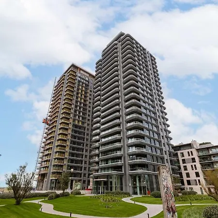 Modern 2 Bedroom In With Terrace * Oostende